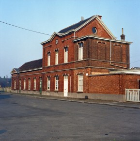 Leupegem - SNCB K01543A (1).jpg